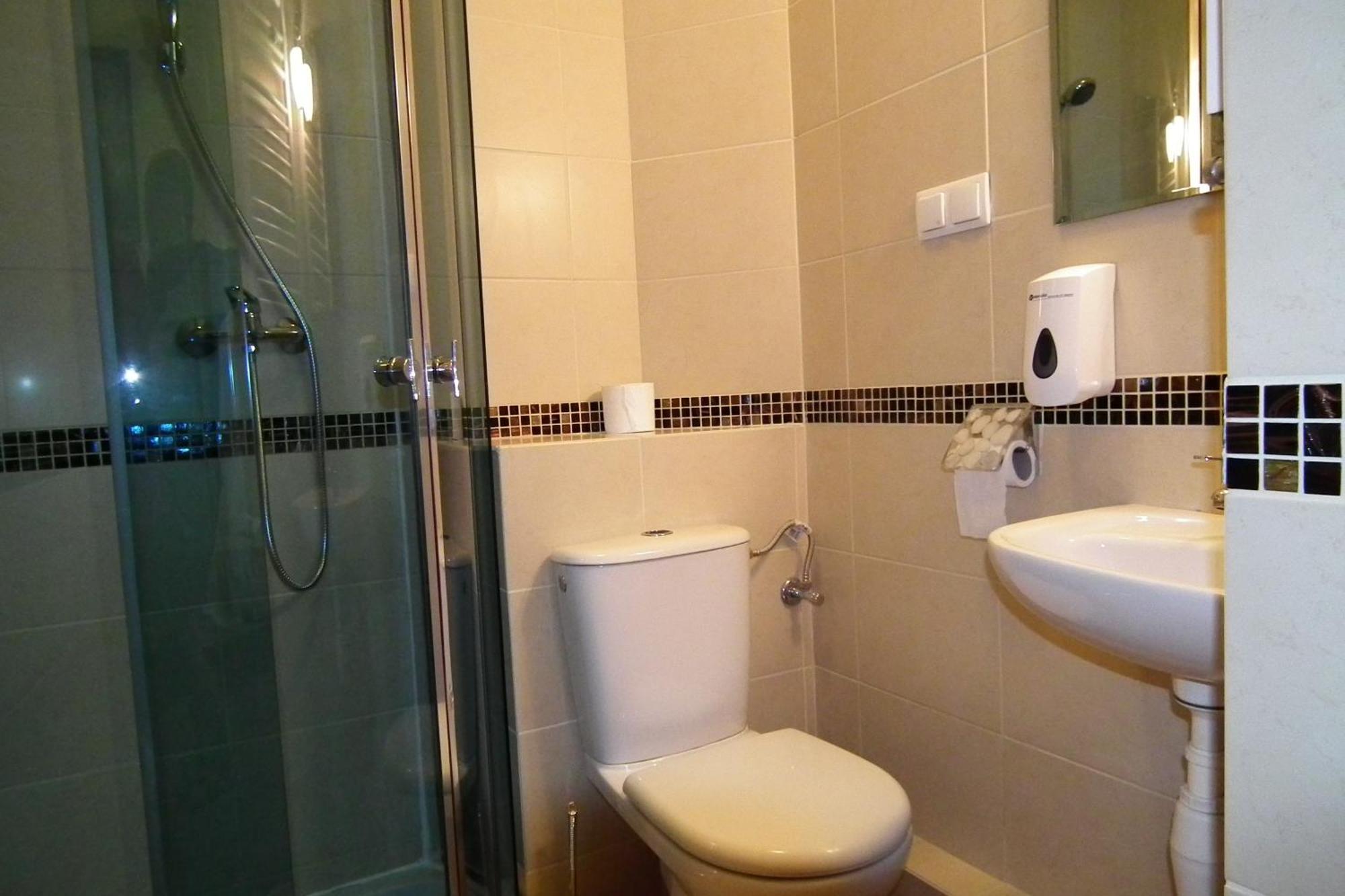 Hotelik Gold Raszyn Phòng bức ảnh
