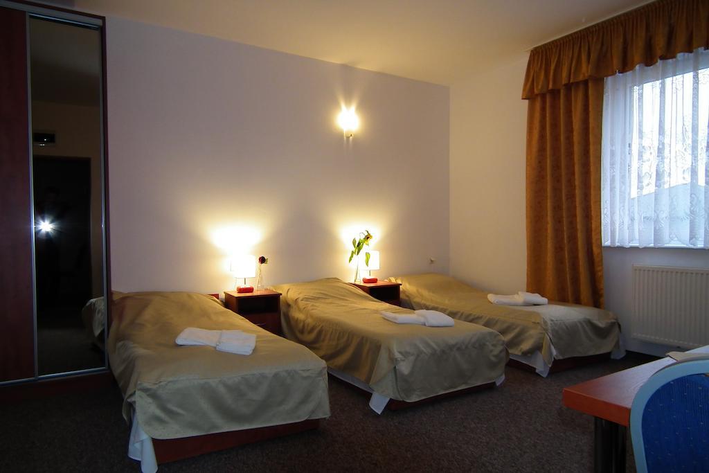 Hotelik Gold Raszyn Phòng bức ảnh